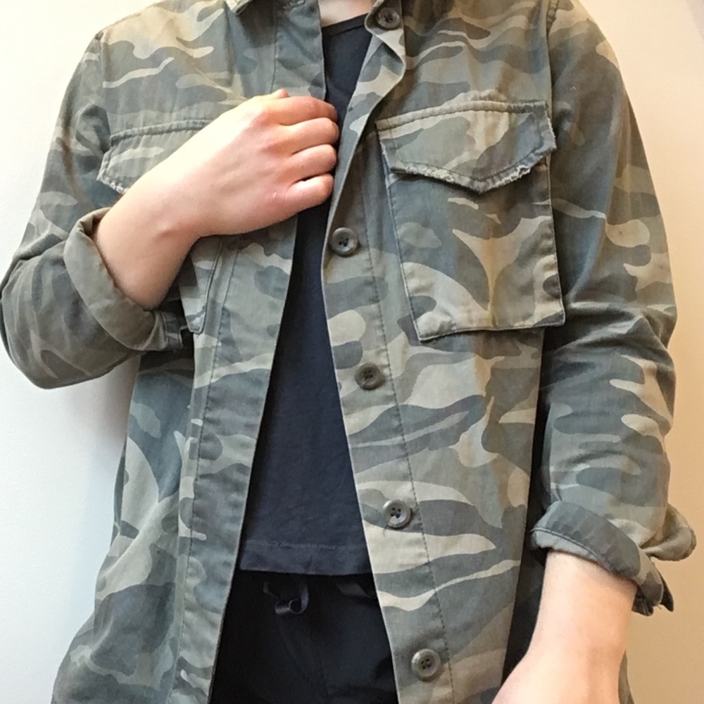 Vintage-look camo jacket
